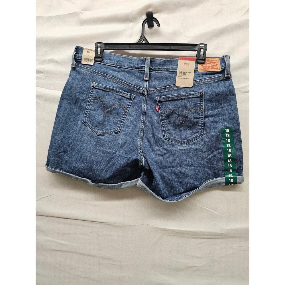 Levi's Womens Mid Rise Mid-Length Shorts Blue Cotton Blend Casual Size 18/34